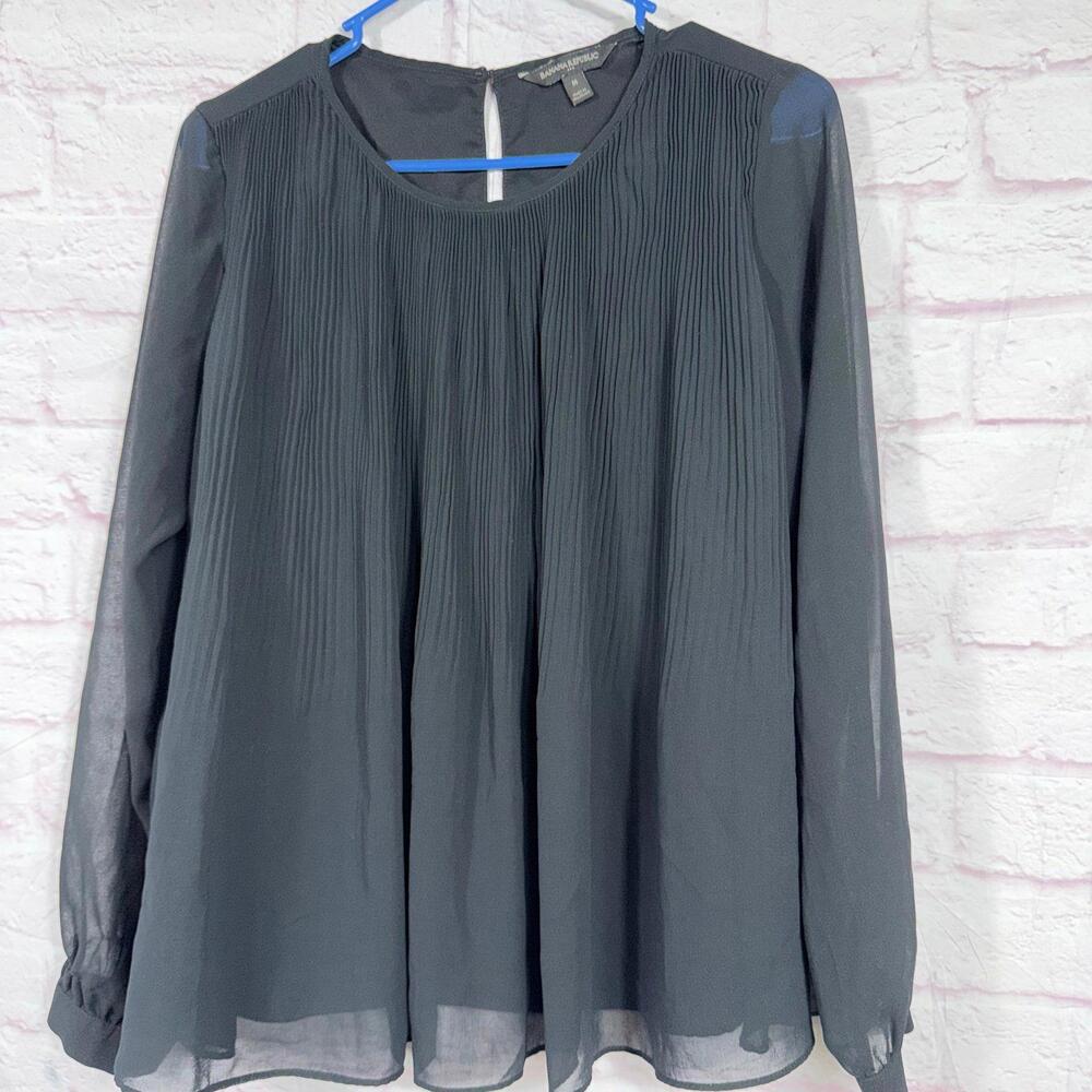 Banana Republic Women's Pleated Long Sleeve Blouse - Size M